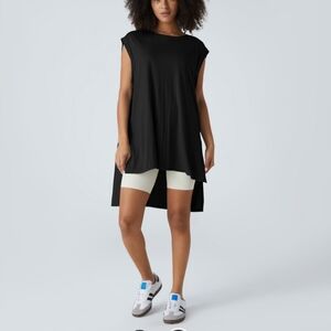 Women's Black Sleeveless Top
